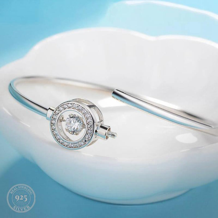 Luxe Circle Bangle