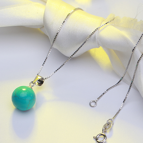 Silver Solstice Turquoise Necklace