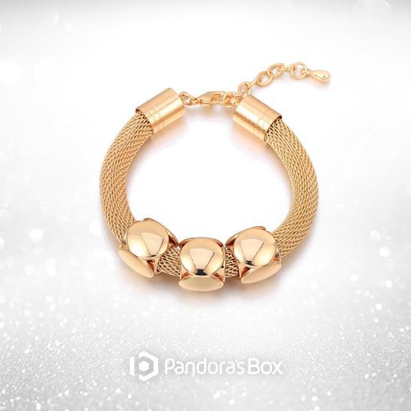 Maverick Mood Sunglass, Cube Charm Gold Metal & Heart of Gold Adjustable Bracelet