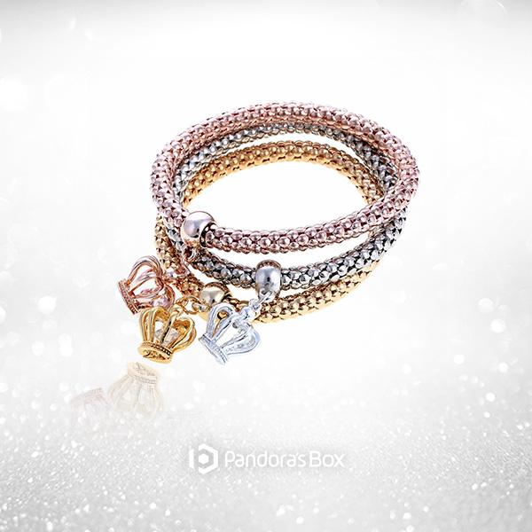 Hollow Crown Charm Bracelet