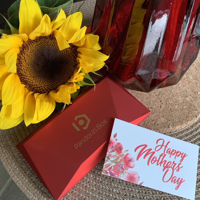 Rose Bud Red Crystal Ring Gift Set