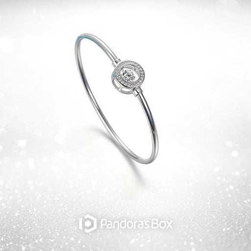 Luxe Circle Bangle