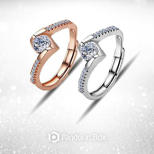 Luxe Crystal Ring