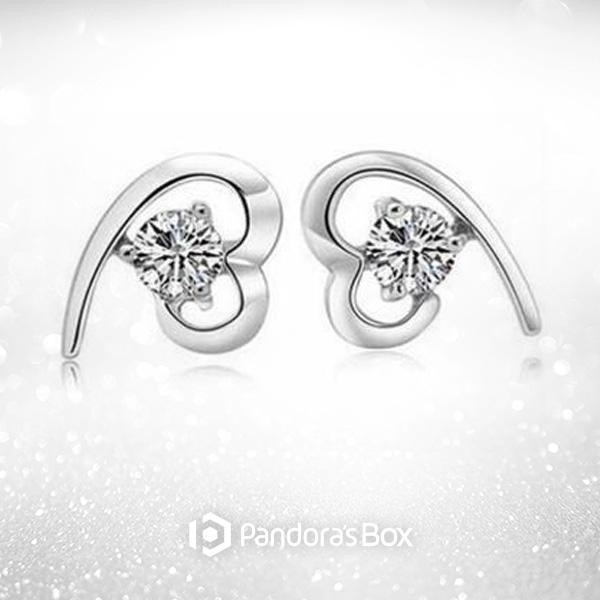 Luxe Heart Stud Earrings