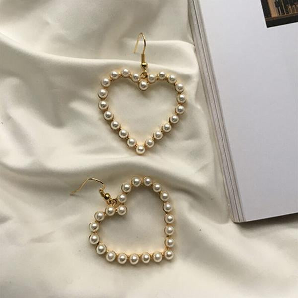 Pearly Hearts Drop Earring
