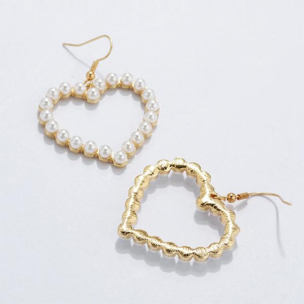 Pearly Hearts Drop Earring