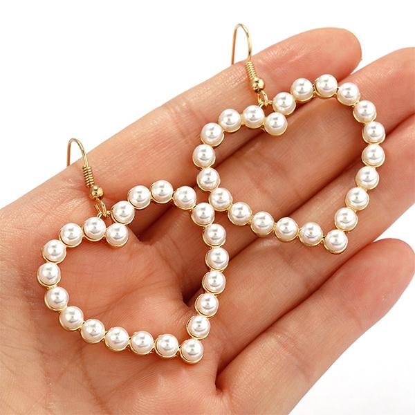 Pearly Hearts Drop Earring