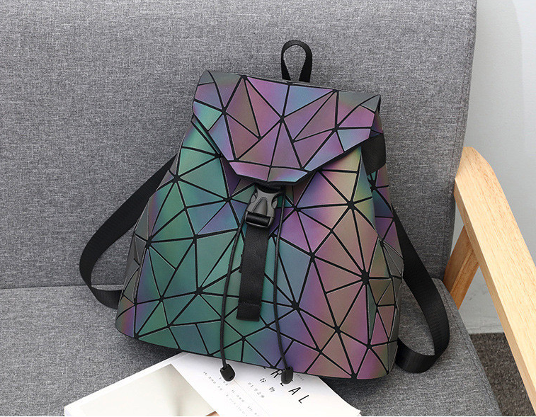 2 Sets of Chameleon Prism Backpack